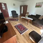 Boni Csaladi Wellness فندق