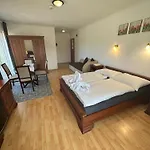 Boni Csaladi Wellness