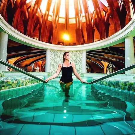 Boni Csaladi Wellness 3* Залакарош