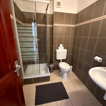 Boni Csaladi Wellness Отель 3*