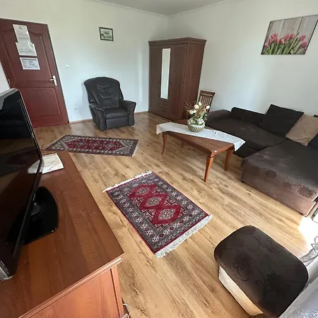 Boni Csaladi Wellness Отель