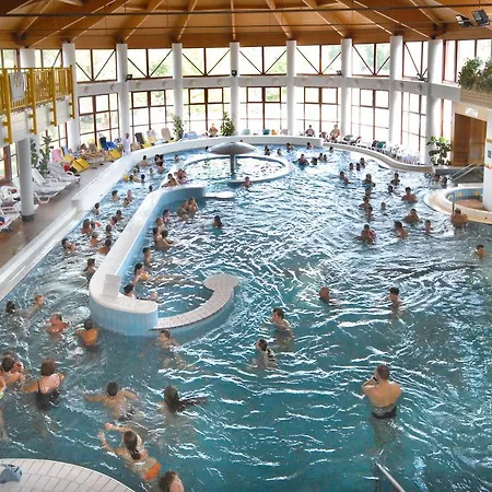 Hotel Boni Csaladi Wellness