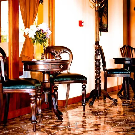 Boni Csaladi Wellness زلاكاروس