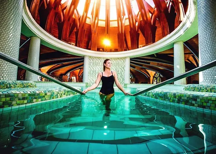 Boni Csaladi Wellness 3* ザラカロシュ