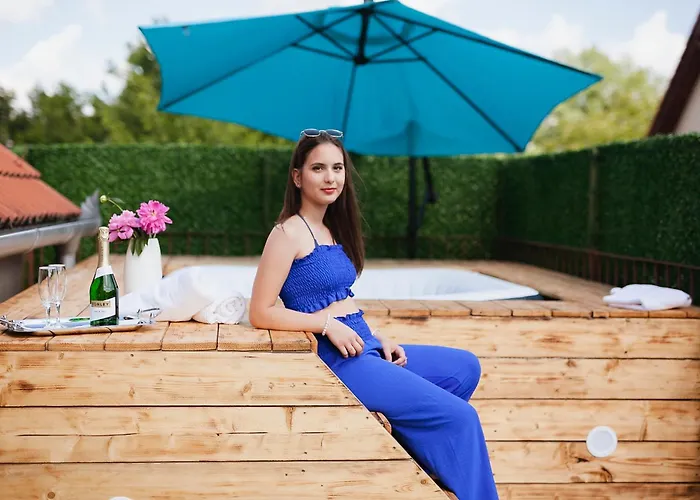 Boni Csaladi Wellness 3*