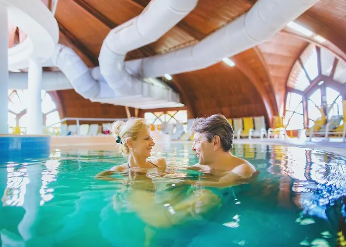 ホテル Boni Csaladi Wellness